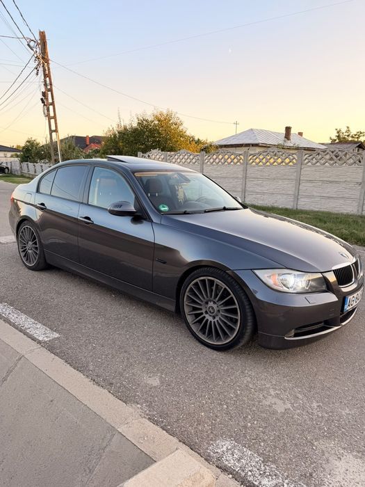 Vând Bmw e90 177 Cp