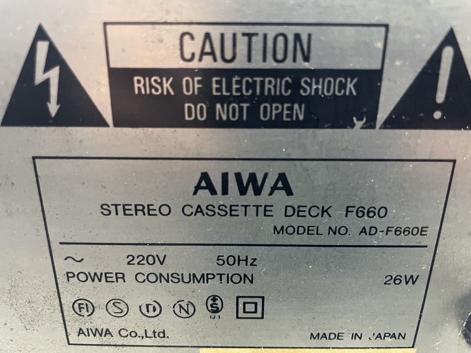 Aiwa AD-F 660…casete