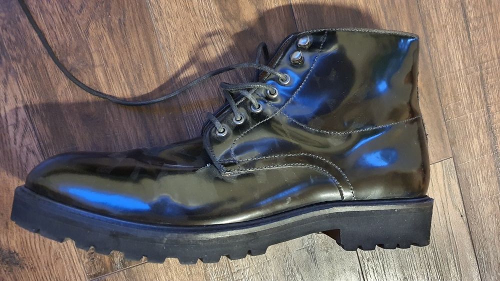 Ghete piele neagra lac 43