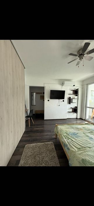 Închiriez garsonieră complet mobilată