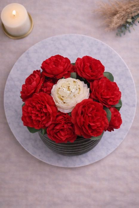 Cadou 14 februarie – aranjament floral care spune «te iubesc»