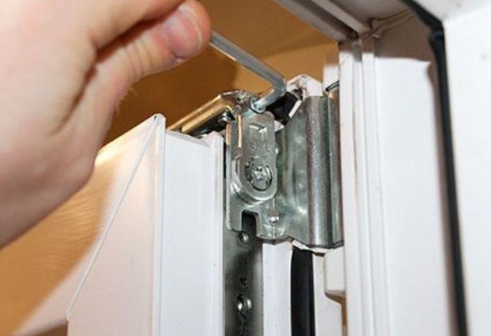 РЕМОНТ окон и дверей