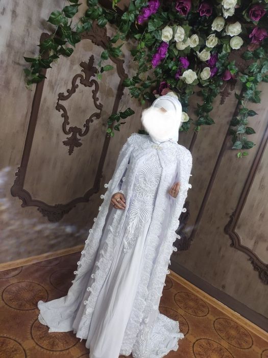 Hijoblik qizlarimiz uchun moʻljallangan toʻy libosi.