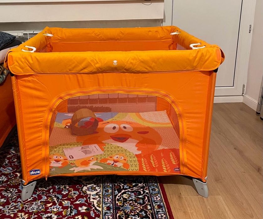 Игровой манеж Chicco
