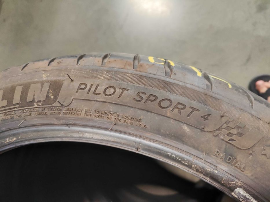 2бр.летни гуми 225/45/19 Michelin