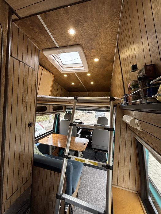 Мерцедес 207d  - кемпер