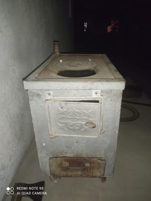 Продам водяную печку.б/у