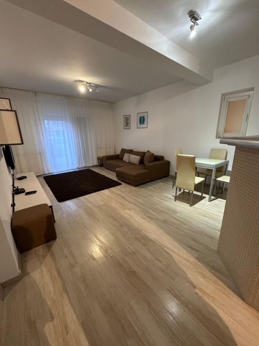 Apartament de închiriat