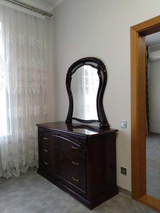 Дава се под наем Двустаен апартамент в София, Красно село - 64 кв.м за 387.6 € - Снимка #2