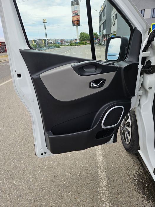 Renault trafic 2016