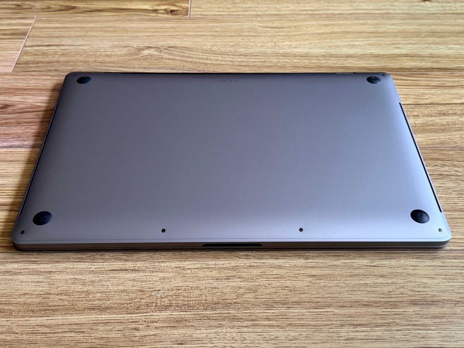 MacBook Pro 16 2019`Core i7-9750H/32GB RAM/512GB SSD/AMD Pro 5300M/Като Нов/Батерия 9 часа — миниатюра 6