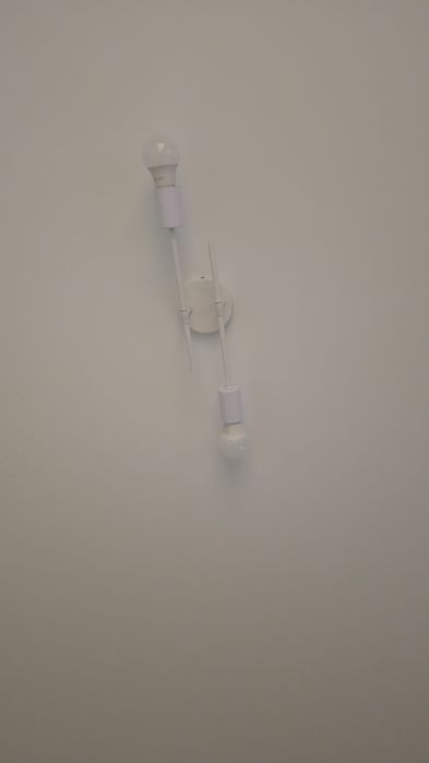 Продам люстры современные