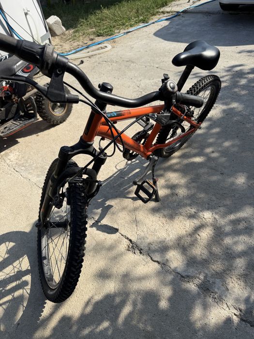 Atv 49 cc stare foarte buna de fuctionare si Bicicleta Rokrider 20 “