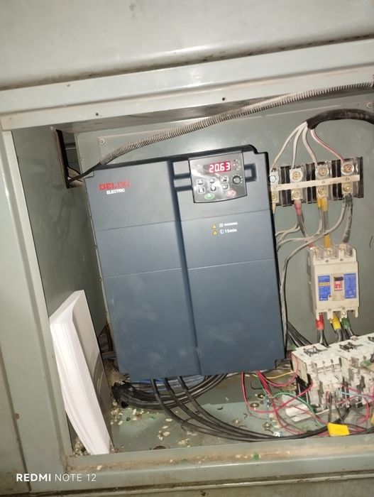 Termoplast stanok uchun Inverter / Установка частотный преобразователь