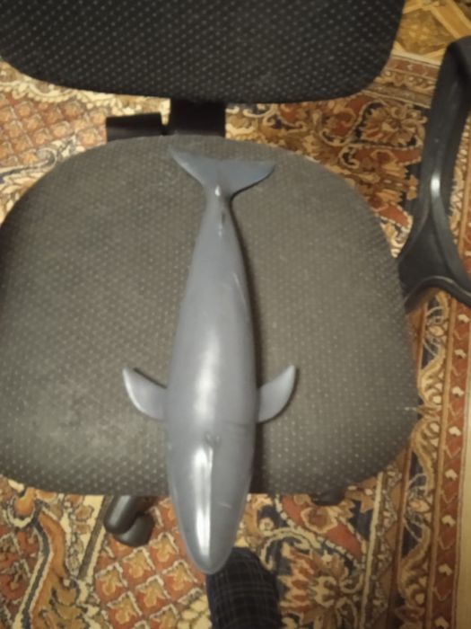 Продам игрушки динозавры