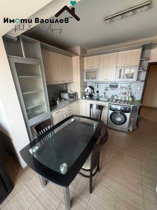 Продава се Тристаен апартамент в София, Център - 90 кв.м за 680 €/кв.м - Снимка #2