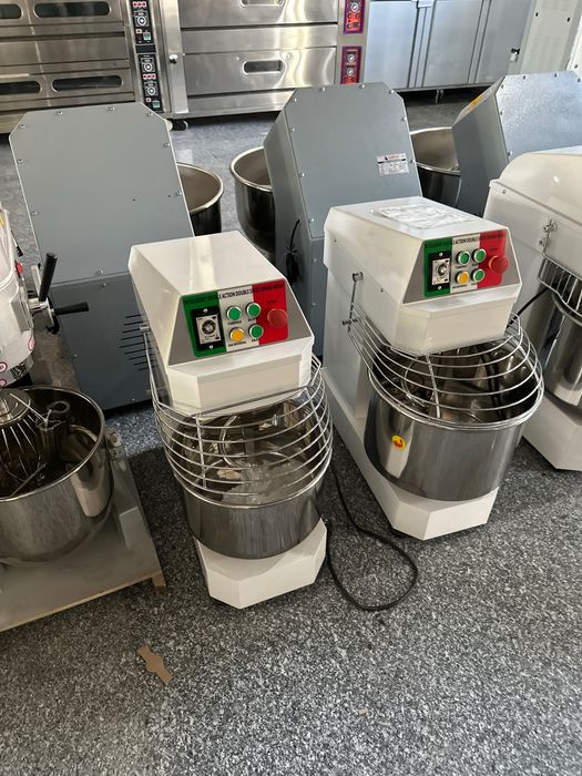 Mikser meksir planitarnir miksir mishalka testomishalka