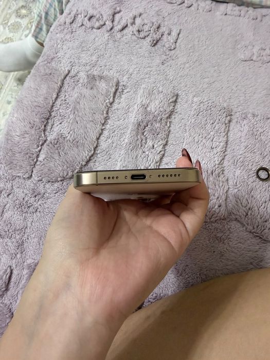 Продам iphone 16 pro max