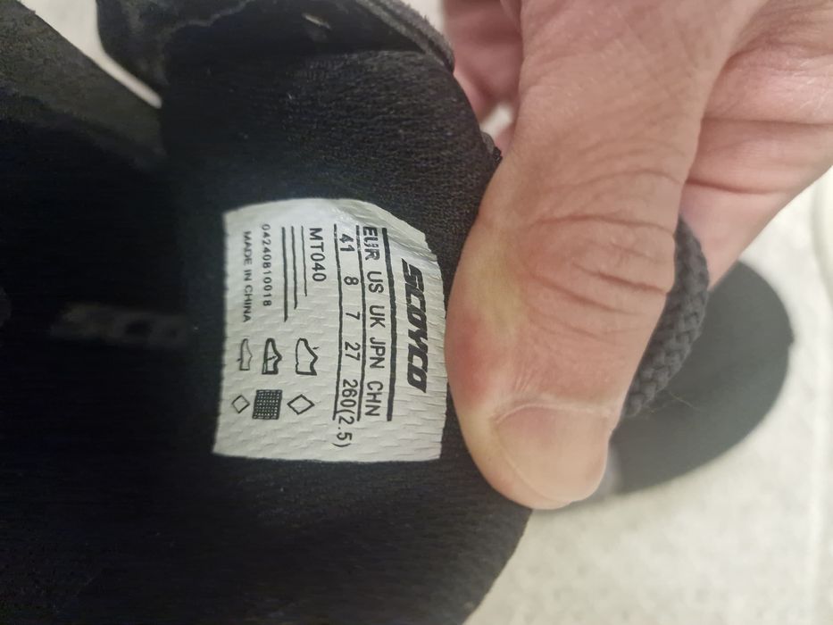 Мотоботы новые Scoyco