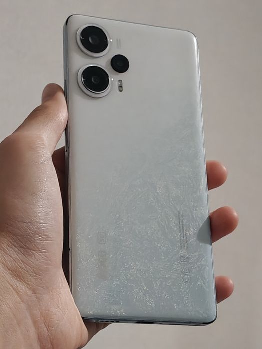 Poco F5 12/256 gb