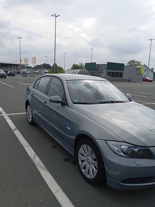 Vînd BMW 318 Benzina