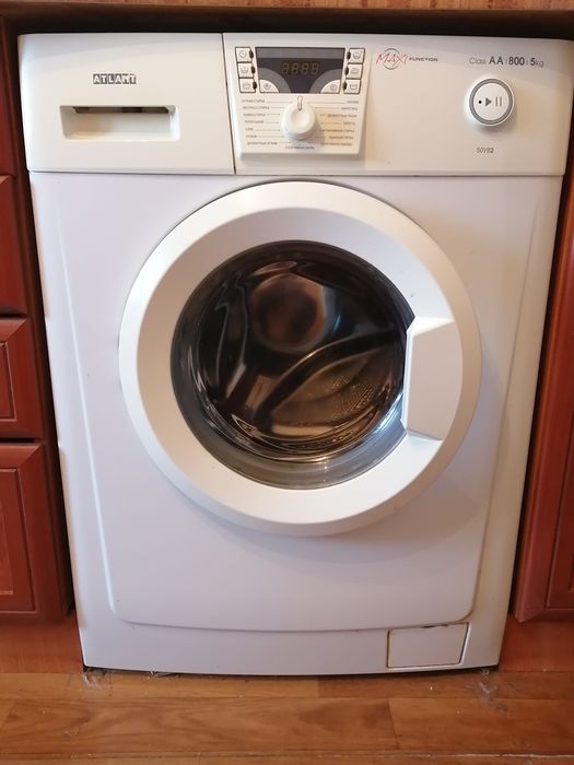 Продам стиральную машину. Срочно