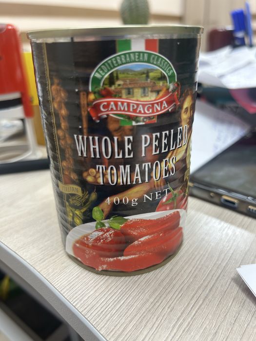 Отдам томаты в собственнои соку. 1 банка