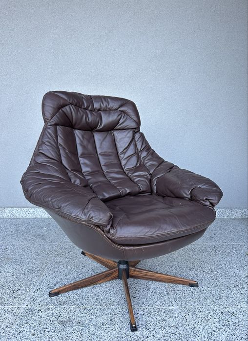 Fotoliu lounge chair Bramin mid century modern scandinav