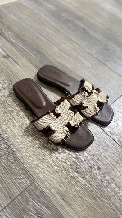 Продам вещи разные очень много вещей