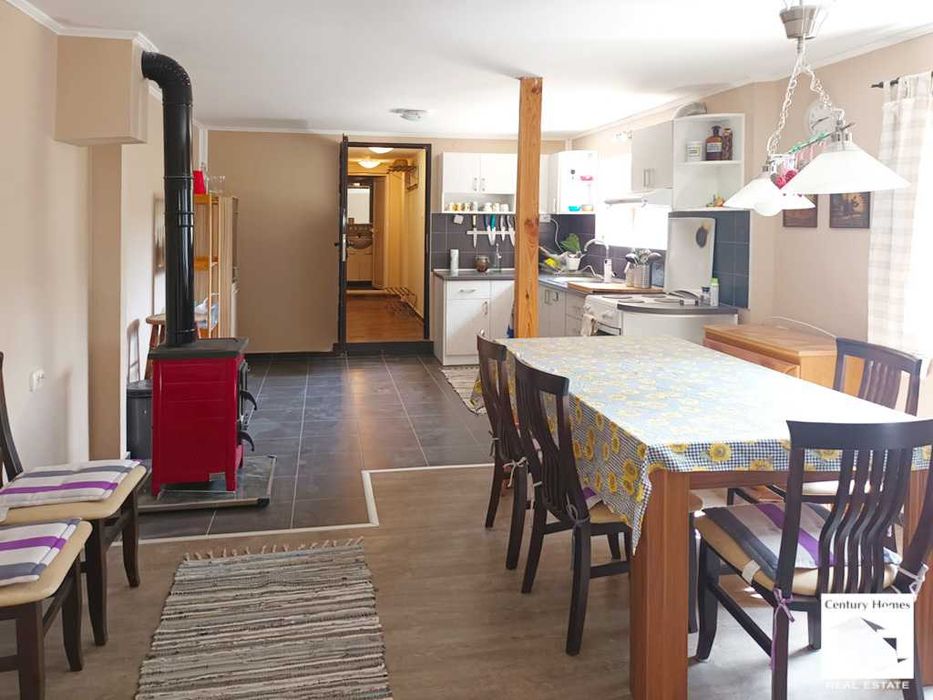 120382 ЕКСКЛУЗИВНО! Две къщи в един парцел в с. Янтра, Велико Търново