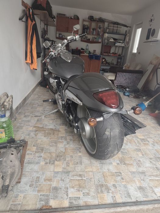 Suzuki intruder bulevard
