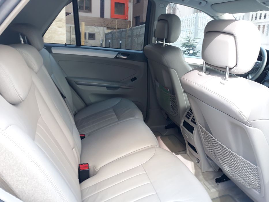 Mercedes Benz ML 320 2009 година