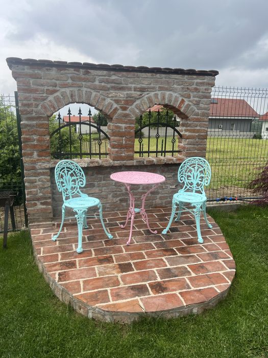 Casa  pe  doja spitalu judetean/hanu pescarilor teren 1250