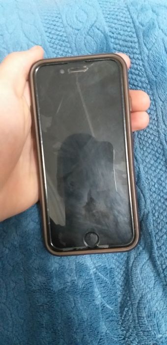 Айфон SE 2022 обменяю или продам