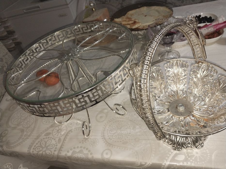 Продам кресло, стол бу