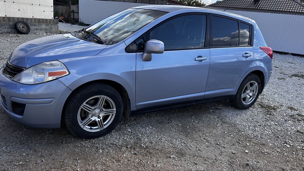 Продам Nissan Versa