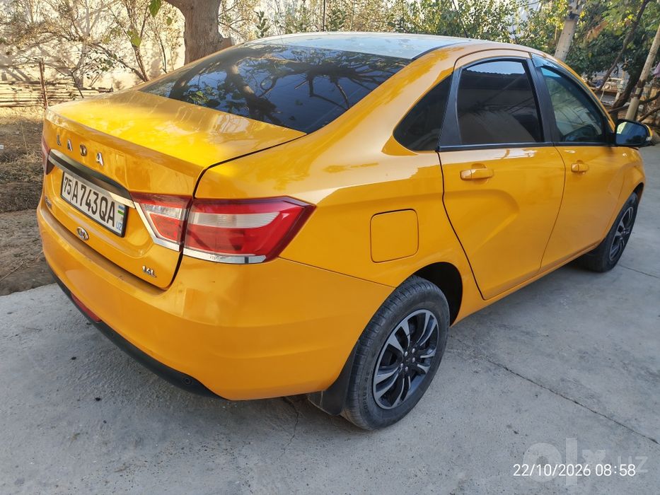 LADA VESTA 1.6 сотилади