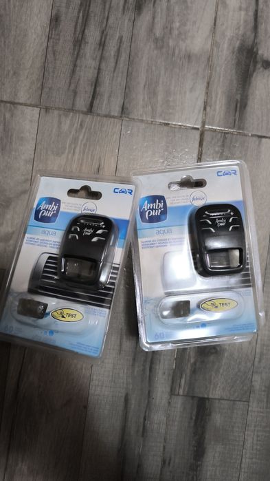 Ambipur Car (odorizant auto) foarte puternic și persistent