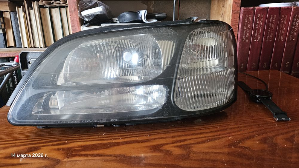 Фара на Subaru legacy b4