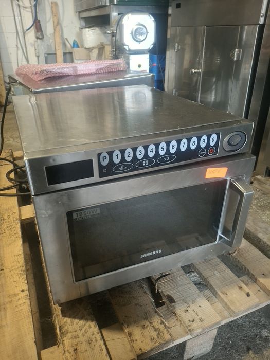 Хладилник професионален FOSTER