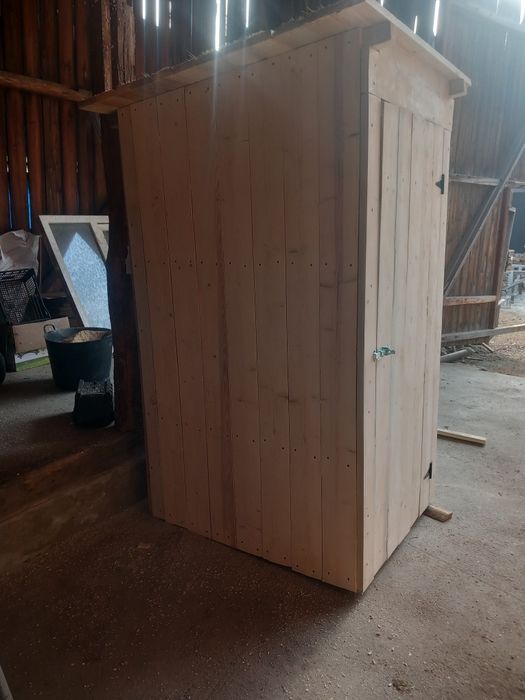 Vand afumatoare 1150 lei