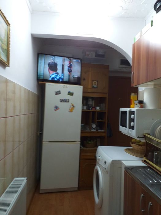 Vând garsonieră confort 1 zona stadion