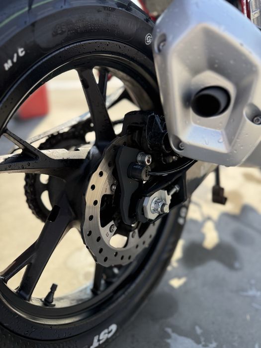 Motor Benelli BN 125