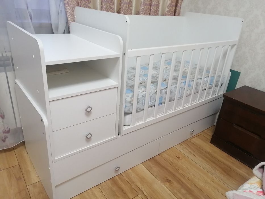 Манеж трансформер в хорошем состоянии