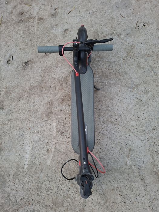 Vand trotinets electrica