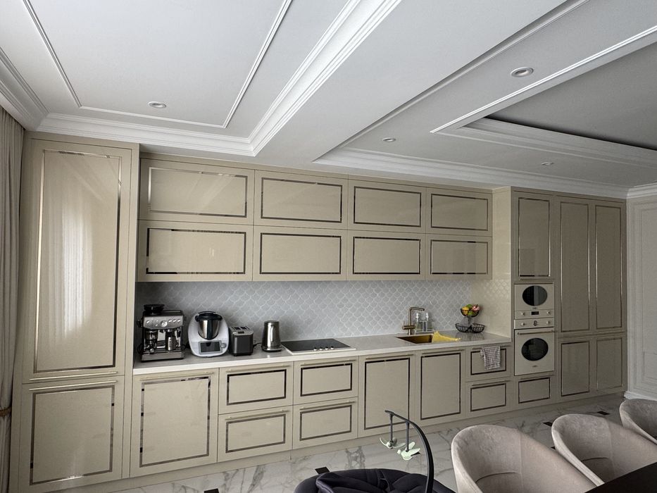 Продам Кухонный гарнитур