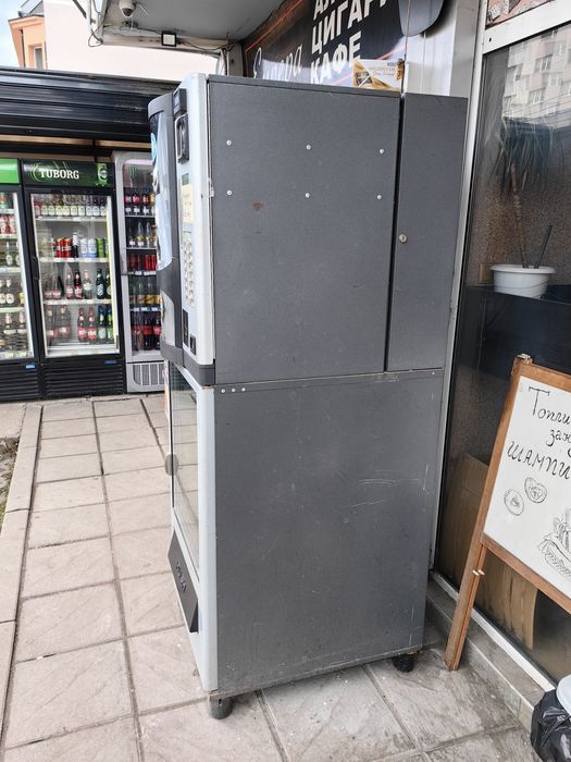 Вендинг машина, комбинирана