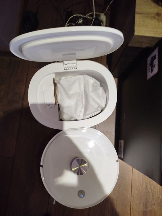 Прахосмукачка робот