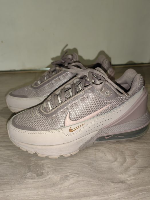 Обувки Nike Air Max Pulse размер 35,5