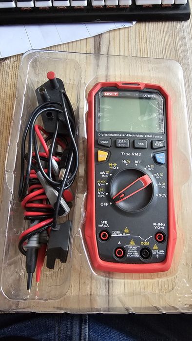 Мультиметр uni-t ut61e+